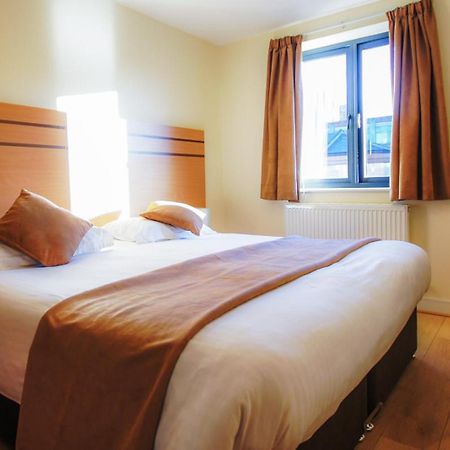 Lodge Drive Serviced Apartments Enfield Rom bilde