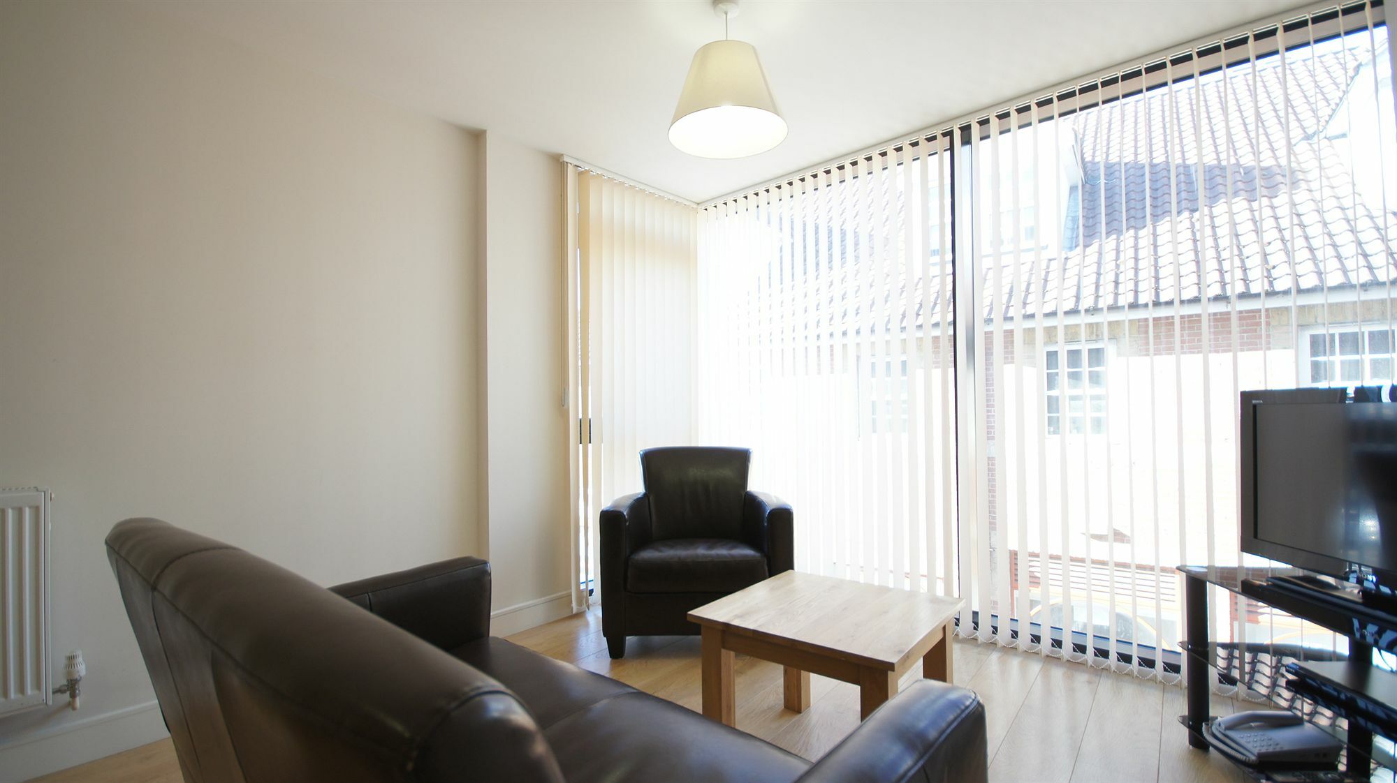 Lodge Drive Serviced Apartments Enfield Eksteriør bilde